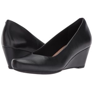 Clarks Flores Tulip Dress Wedge, Size US6
